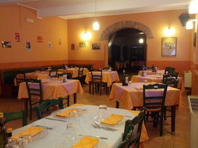 Rifugio San Lorenzo Bed and Breakfast Porto Mantovano Buitenkant foto